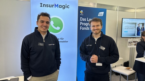 Tim Gutberlet und Janik Sauerbier auf der MMM-Messe 2025 der Fonds Finanz in München.