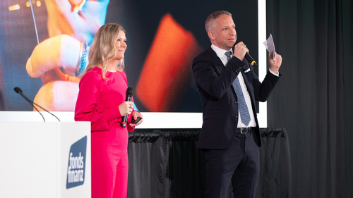 Christine Schönteich und Norbert Porazik, Geschäftsführer der Fonds Finanz, eröffneten die MMM 2025