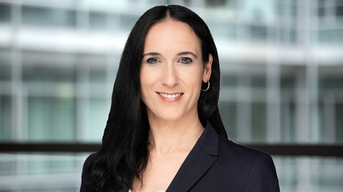 Zum 1. April 2025 verlässt Melanie Kramp-Gerstner den Vorstand der Dialog Versicherung AG.