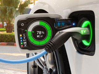 Während deutsche Hersteller im Ausland mit Elektromobilität punkten, scheint der heimische Markt die Richtung zu verlieren.