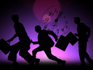 Zwar sind die Arbeitsunfälle erneut rückläufig, doch nimmt der Stress am Arbeitsplatz zu, so Erhebungen der DGUV.