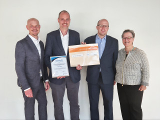 (v.l.n.r.) Per Protoschill, Marc Biffart, Nils Keller, Dr. Henriette Meissner