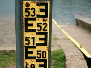 Hochwasser: Wie gefährdet ist mein Wohnort? Das lässt sich mit dem Hochwasser-Check des GDV ermitteln.