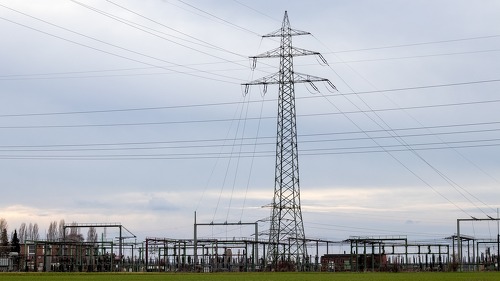 Wer sich künftig nicht rechtzeitig beim Stromanbieter anmeldet, dem droht die teurere Grundversorgung.
