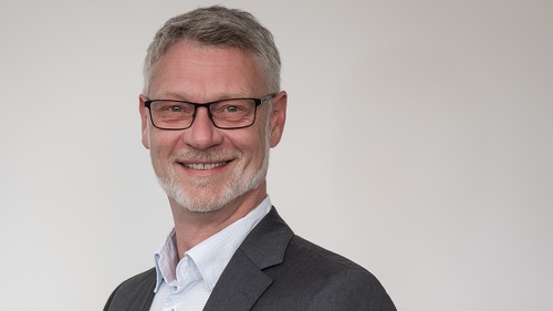 Seit Anfang April ist Christian Anders als Key Account Manager für die deutsche Niederlassung der Spezialisten für die Hinterbliebenenvorsorge tätig.