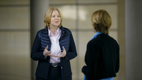 Bärbel Bas hat mit ihrer Forderung nach Rentenbeiträgen für Beamte ein gesellschaftspolitisches Tabu angegriffen.