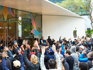 Analysten schätzen, dass die Preise für iPhones um bis zu 43 % steigen könnten.