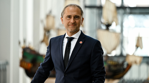 Der Verein Ehrbarer Versicherungskaufleute (VEVK) hat Jürgen Rohm zum neuen Präsidenten gewählt.