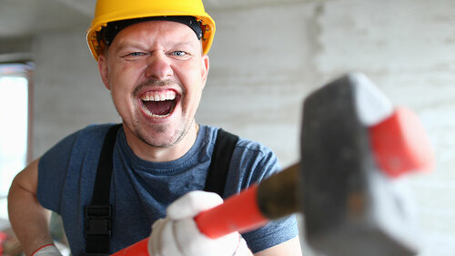 Die Anhebung des Mindestlohns auf 15 Euro ist mehr als ein sozialpolitisches Symbol – sie stellt einen tiefgreifenden wirtschaftspolitischen Eingriff dar.