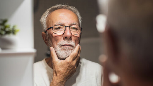Rentenstabilität heute, Schulden morgen? Die neue Rentenreform sichert Leistungen – aber belastet kommende Generationen.