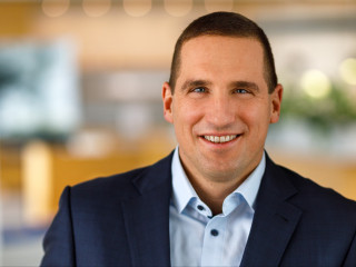 Dr. Klaus Endres, Vorstandsmitglied der R+V Versicherung AG, Operations und IT, Kompositversicherung (kommissarisch)