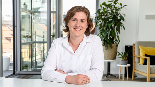 Dr. Hanne Horvath, Mitgründerin und Geschäftsführerin von HelloBetter.