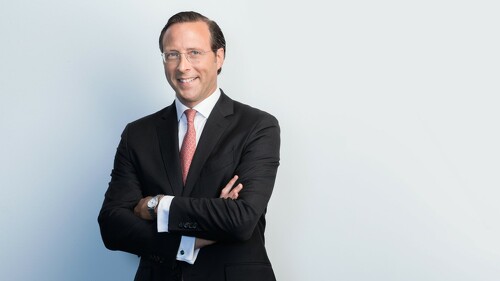 Thomas Lüer, Vertriebschef der HDI Versicherungen