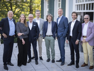 v.l.n.r.: Andreas Fritz (Vorstand), Laura Leithold (Beirätin), Jürgen Scharfenorth (Vorstand), Leonard Ronig (Beirat), Karl-Peter Bertzel (Beirat), Frank Vogel (Vorstand), Christian Schneider (Beirat), Paul Wessling (Beirat)