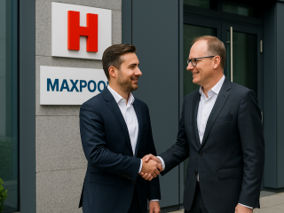 Der Hanseatic Versicherungsdienst (HVD), ein Unternehmen der OTTO Group, und der Hamburger Maklerpool MAXPOOL arbeiten künftig im Bereich der Privatkundenbetreuung zusammen (Symbolbild).