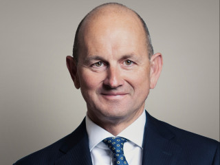 Christof Reichmuth, unbeschränkt haftender Gesellschafter der
Reichmuth & Co Privatbankiers