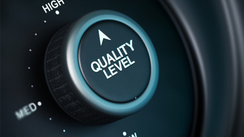 Qualitaet-Button-45078120-FO-OlivierLeMoal