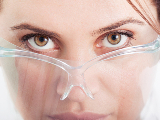 Schutzbrille-86264378-FO-Catalin-Pop