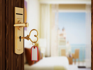 wohnungsschluessel-apartment-91689628-FO-destina