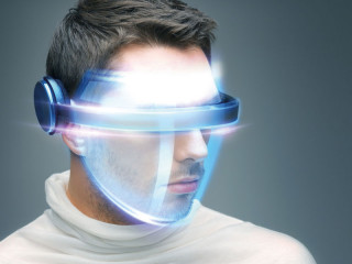 Brille futuristisch-53487102-FO-Syda-Productions.jpg