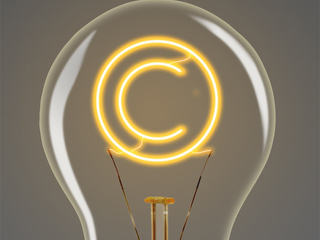 GluehbirneCopyright-82697805-FO-Sergey Peterman