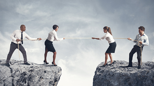 SeilziehenSchlucht-51313548-FO-alphaspirit