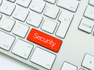 Online-Schutz_iStock_Janitos