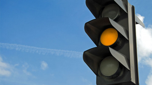 AmpelGelb-27592964-FO-Vacclav