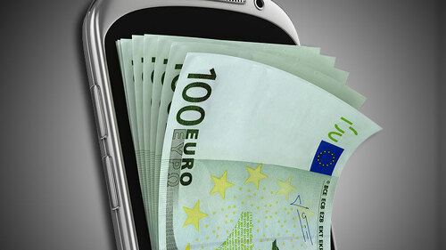 HandyEuroscheine-40420287-FO-koya979