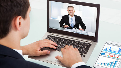 MannFacetimeBeratung-65082685-FO-Andrey-Popov