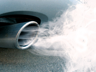 AuspuffAbgase-91944450-FO-fotohansel
