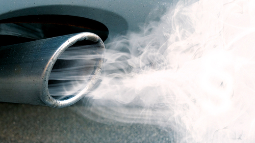 AuspuffAbgase-91944450-FO-fotohansel