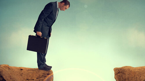 BusinessManSchlucht-65857763-FO-eelnosiva