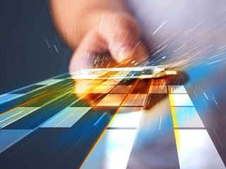 SmartphonePower-96858571-FO-ra2-studio