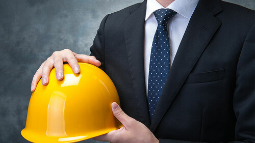 BusinessManSchutzhelm-94710426-FO-beeboys