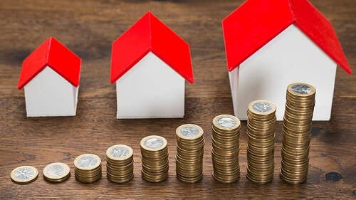 HaeuserGroeßenGeldStapel-86848129-FO-Andrey-Popov