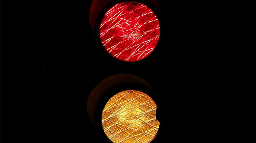 ampel-gelb-rot-492847-PB-Didgeman