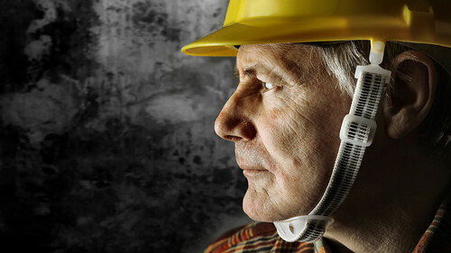 bauarbeiter-mit-hut-12707621-FO-olly