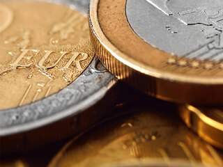 Muenz-Stapel-81346963-FO-vetkit