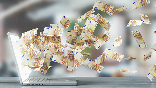 aus-laptop-fliegt-geld-100949116-FO-ALDECAstudio