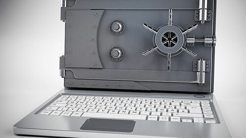 Laptop-Tresortuer-106538821-FO-alphaspirit