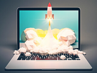 Rakete-starte-von-Laptop-109401734-FO-peshkov