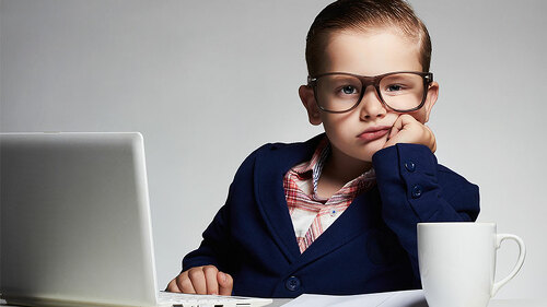 Gelangweilter-Bub-93200729-FO-eugenepartyzan