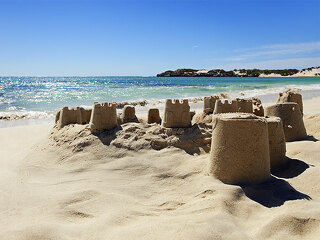 Sonne-Strand-Sand-Burg-61473693-FO-Friedberg