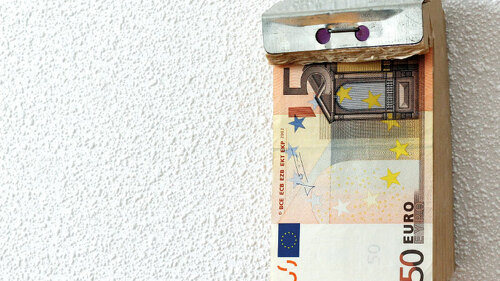 Kalender-aus-Fuenfzigern-89893460-FO-Mykola-Komarovskyy