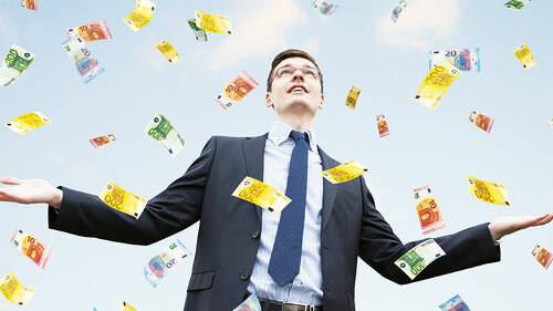 Anzugtraeger-im-Geldregen-99788085-FO-una0761