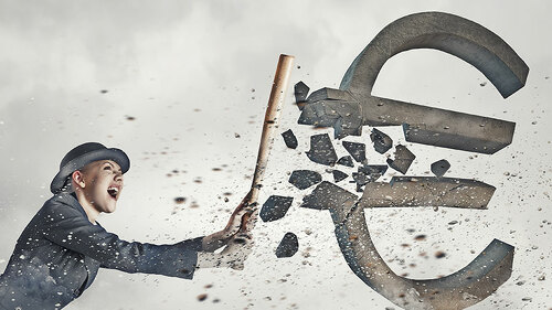 Wahnsinnige-zerstoert-Euro-Symbol-94979542-FO-Sergey-Nivens