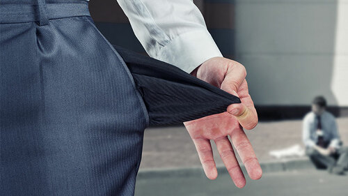 leere-hosentasche-anzugtraeger-53167711-FO-Noramd-Soul