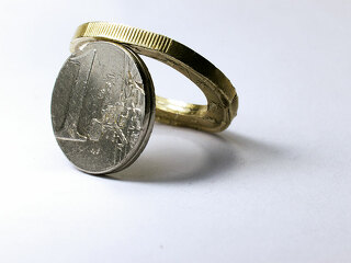 Euro-Muenze-zerlegt-96641020-FO-gatanos