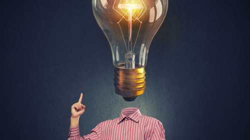 mann-mit-gluehbirne-als-kopf-90511961-FO-Sergey-Nivens